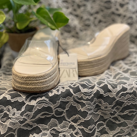 Straw heel with cream inside - Picture 2 of 2